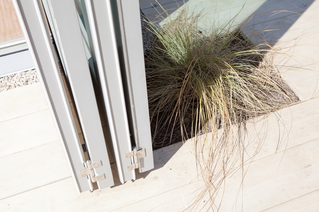 Sliding gear for bi-folding door - silver door hinges - stacker doors