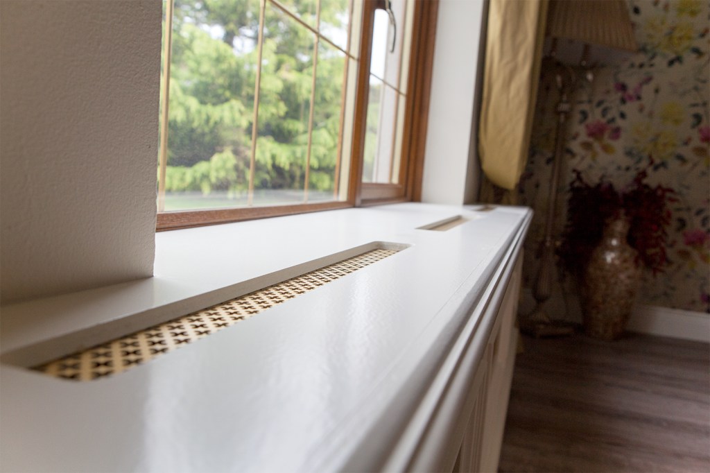 Radiator cover - white radiator - window sill